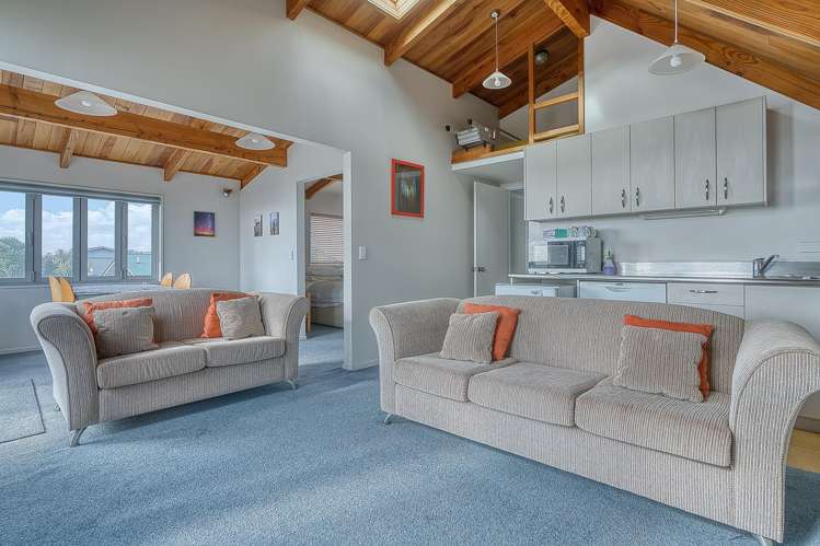 155 Revell Street Hokitika_10