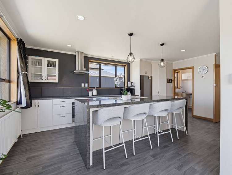 83 Coutts Road_1