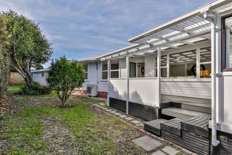 11 Tara Road Henderson_13