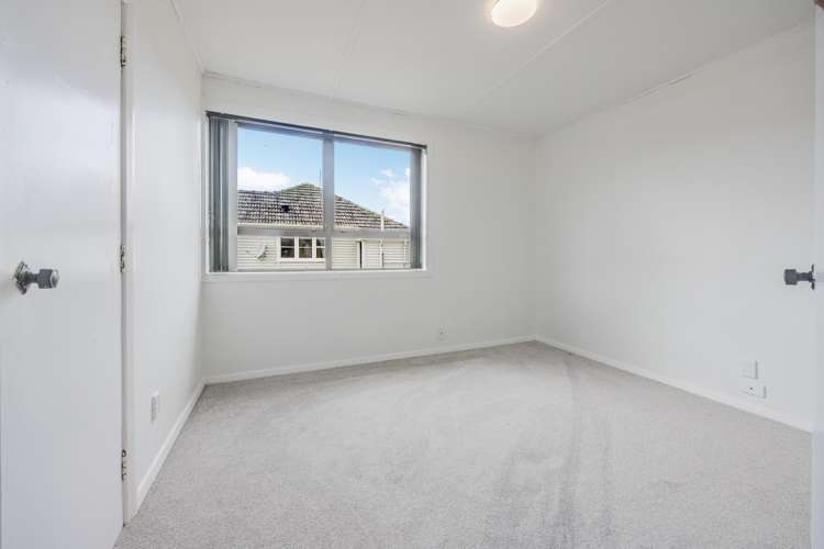 70 Arawa Street New Lynn_9