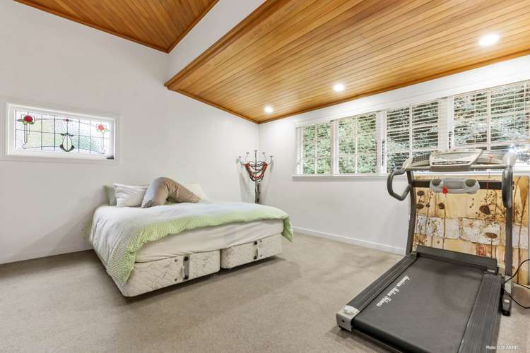 67 Beach Road Pahurehure_8