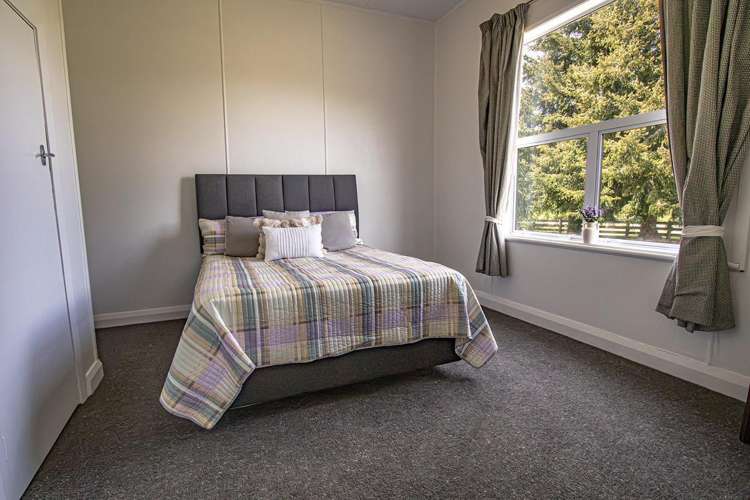 2074 Fairlie Tekapo Road Burkes Pass_12