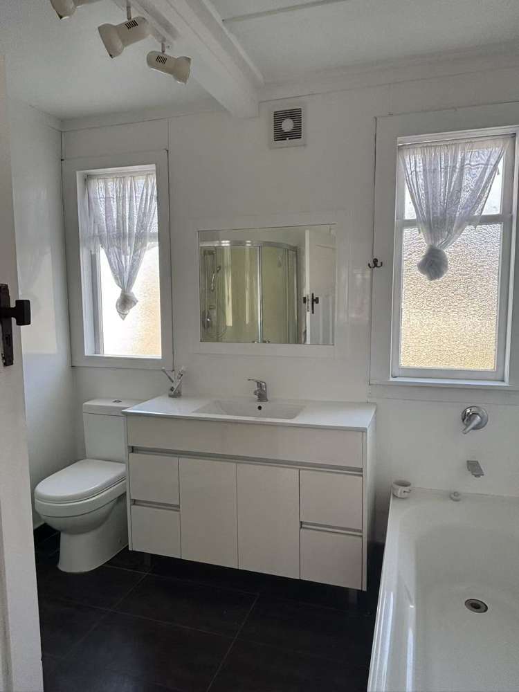 77 Hill Road Hillpark_8