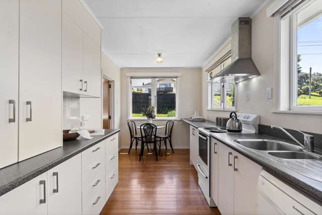 9 Leybourne Circle Glen Innes_2