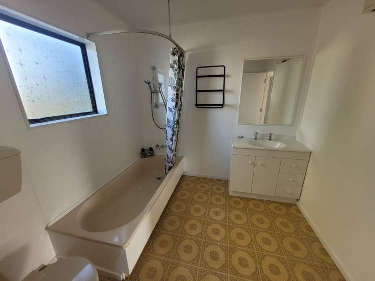 52 Aronui Road Alexandra_11