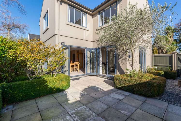 24 Courtenay Street Saint Albans_14