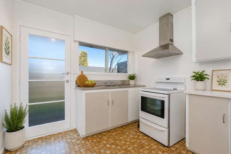 2/50 Rutland Road Mount Wellington_8