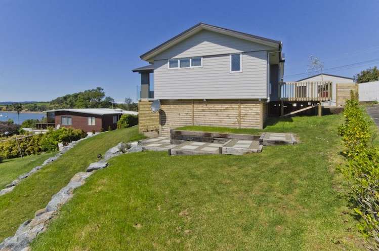 23 Alexander Road Algies Bay_33