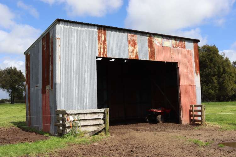 828 Hursthouse Road Inglewood_27