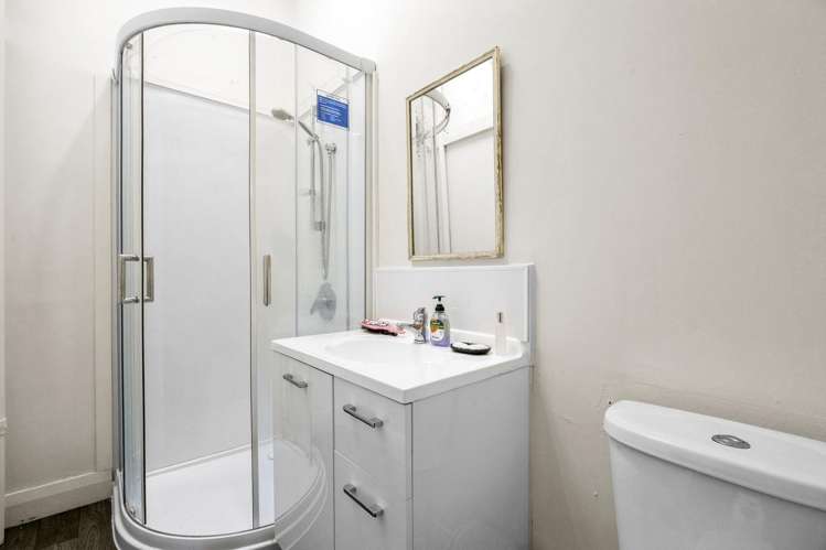 44 Heriot Row Dunedin Central_12