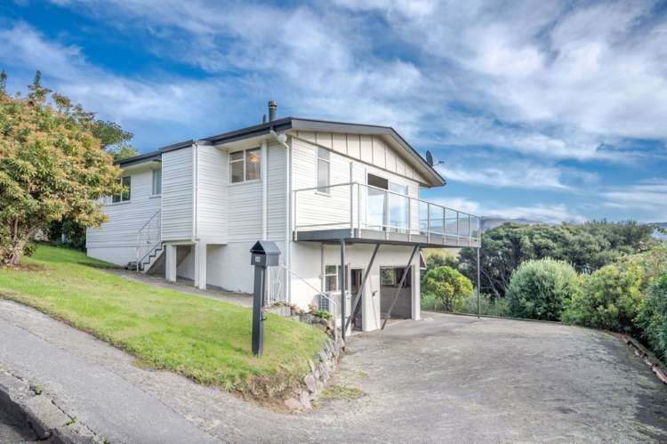 28 Watson Street Akaroa_21