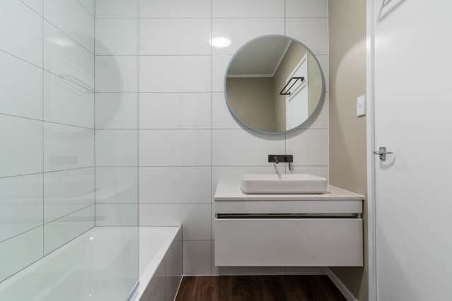 1/47 Castleford Street Green Bay_2