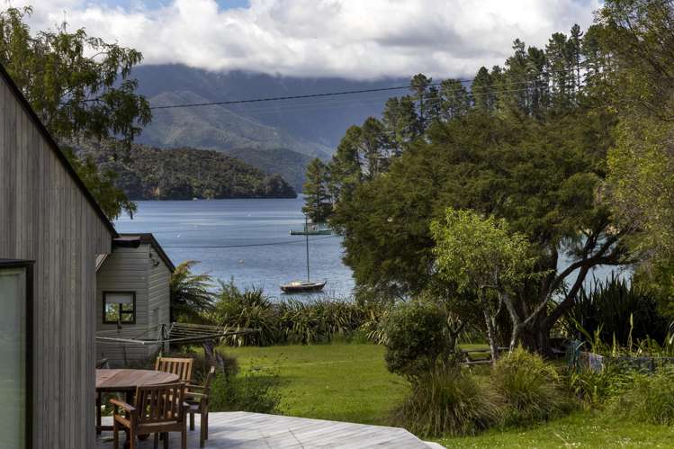 1 West Bay, Lochmara Bay Marlborough Sounds_8