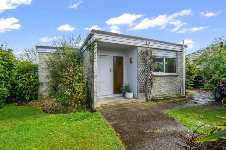 448 Racecourse Road_0
