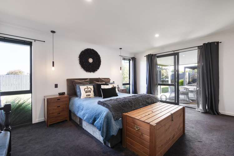 141 Pharazyn Street Feilding_12