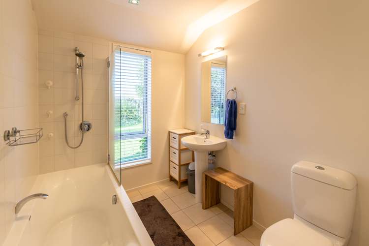 79 Overbury Crescent Rolleston_11