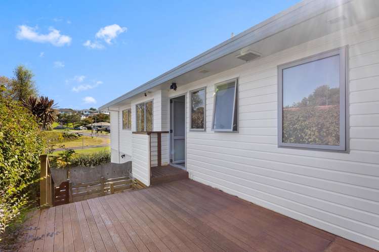 10 Poike Road Hairini_42