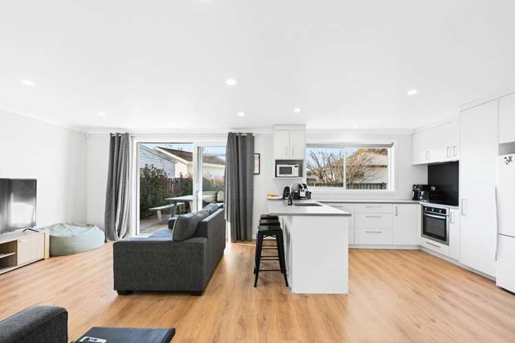 52a Tuhikaramea Road Dinsdale_7