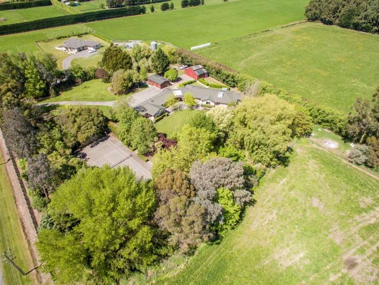 87 Collins Road Lincoln_18