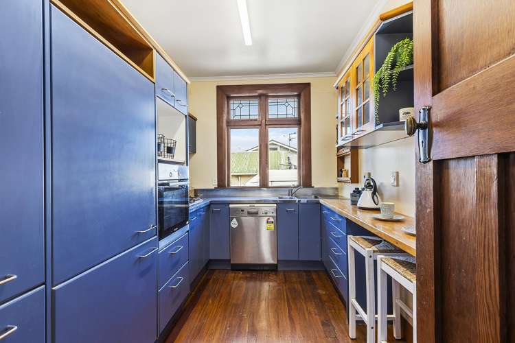 95 The Parade Island Bay_5