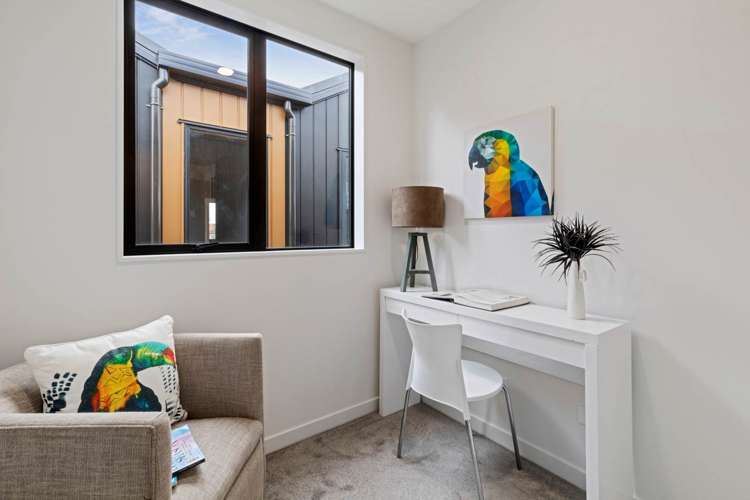 8/3 Beach Road Te Atatu Peninsula_12