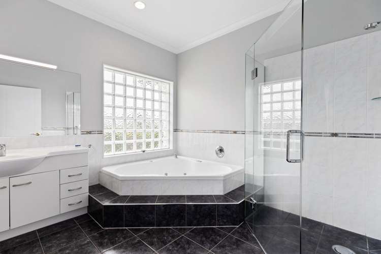 2 Saint Clements Grove Bethlehem_11