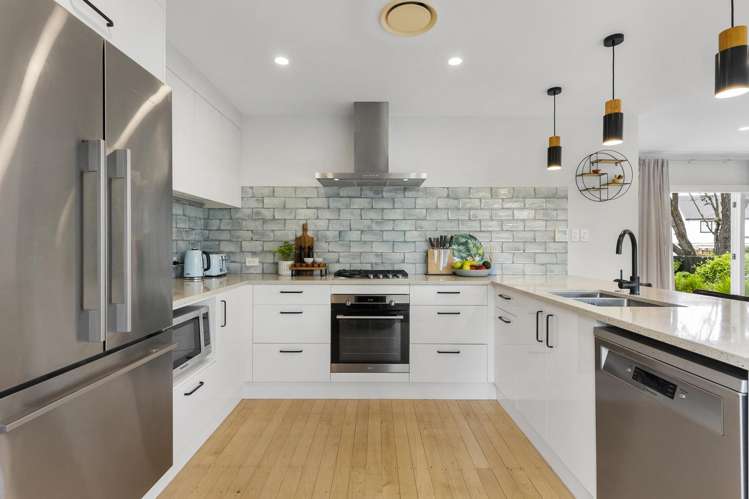 10 Hardington Street Onehunga_13