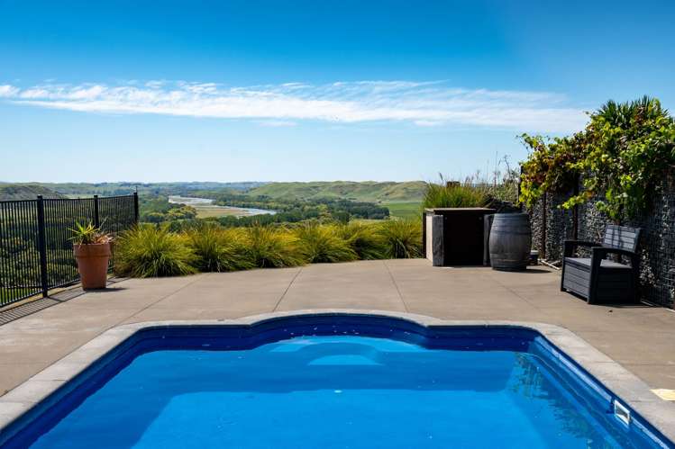 3369 State Highway 50 Maraekakaho_13