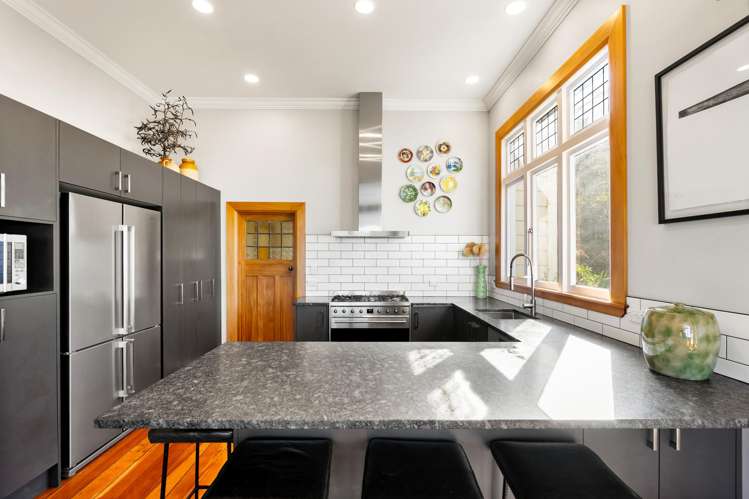 16 Brewster Street Bluff Hill_8