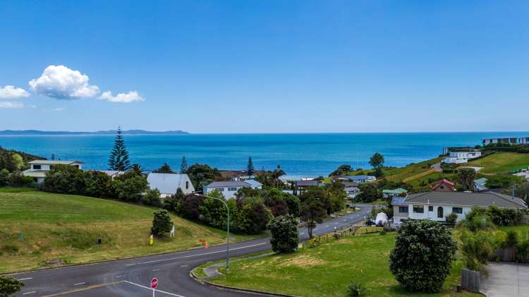 52 Dudley Crescent Cable Bay_6