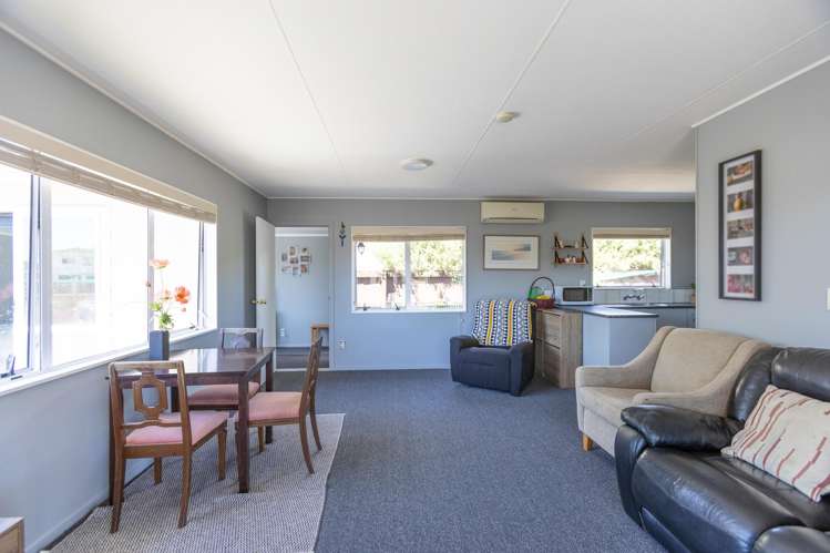 3/201 Avondale Road_4