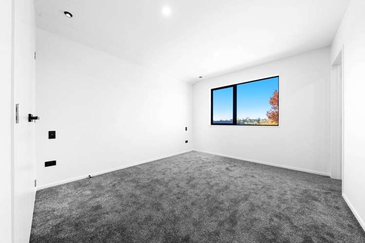 6B Broadview Place Howick_1