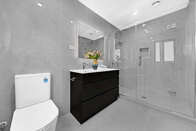 8 Murray Grey Lane Papakura_14