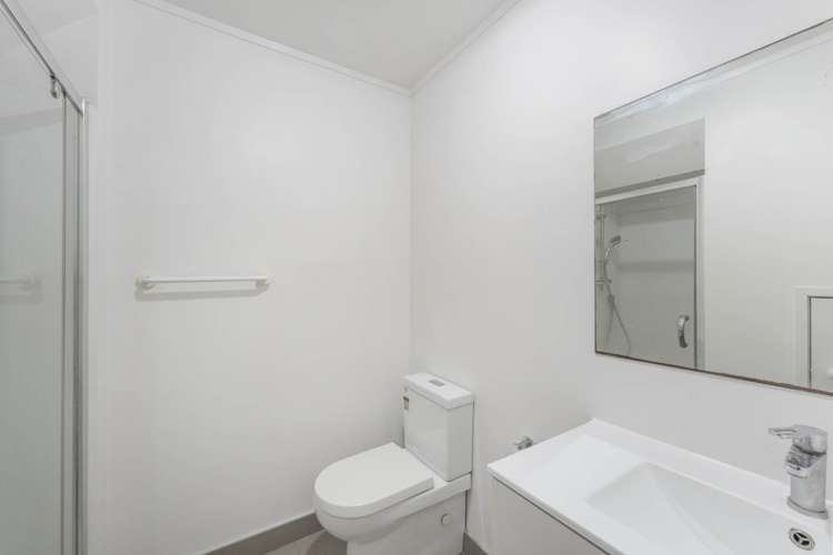 12 Milan Drive Glen Eden_11
