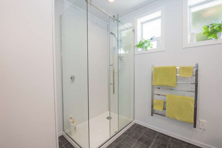 75 Shields Street Clyde_12