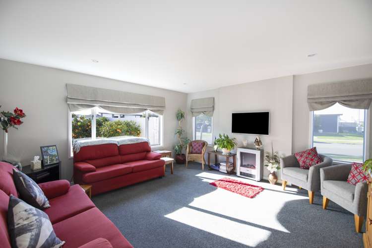 25 Kapiti Drive Poraiti_12