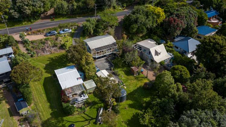 34 Junction Road Oneroa_16