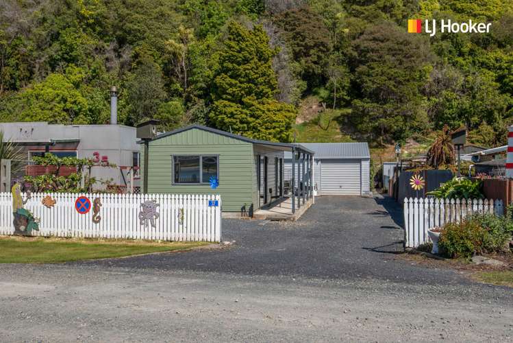 37 Riverside Road Taieri Mouth_22