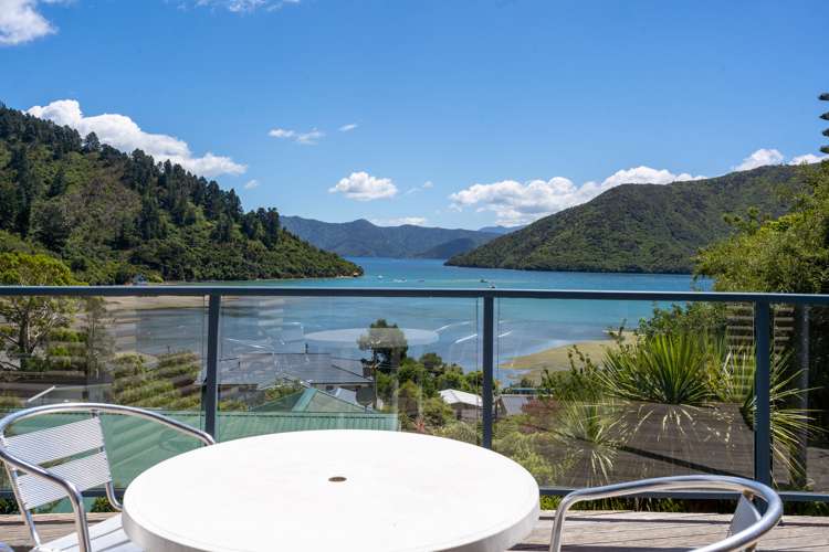 595 Port Underwood Road Whatamango Bay_19