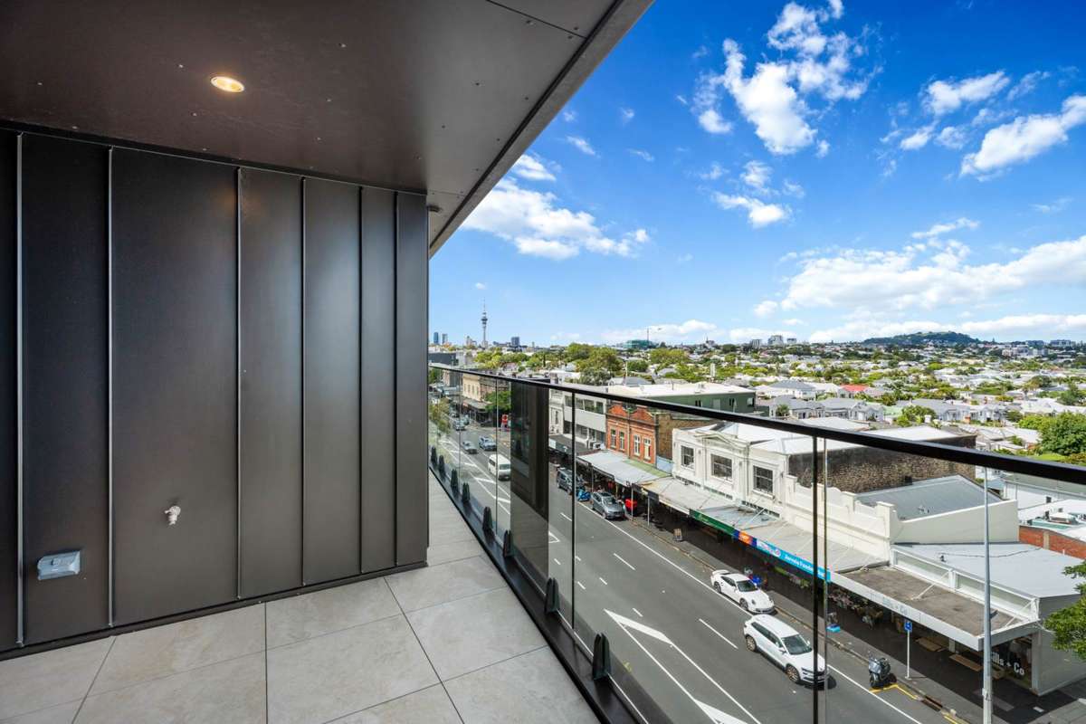 504/2 Lawrence Street_2