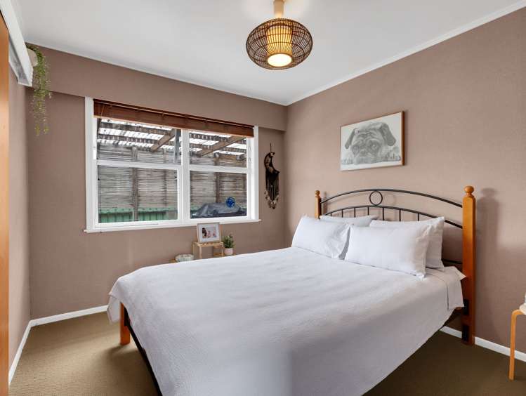 4 Colstone Street Glenview_9