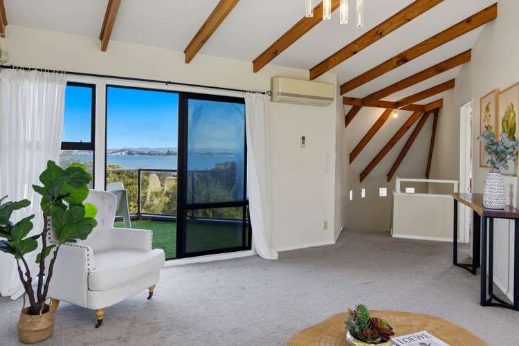 2/94 Jutland Road Hauraki_17