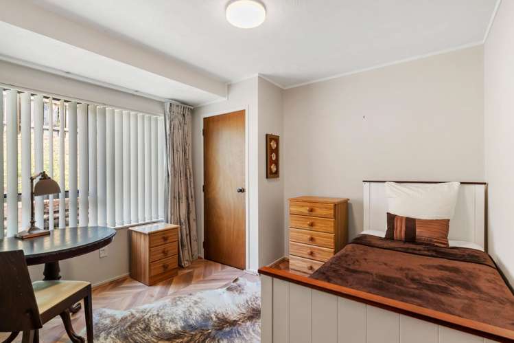 1/8 Killarney Avenue Torbay_8