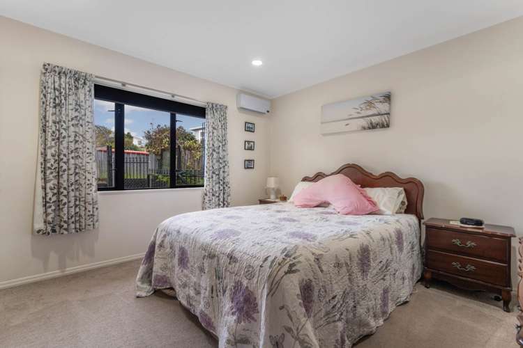 18 Fairlea Road Te Atatu South_9