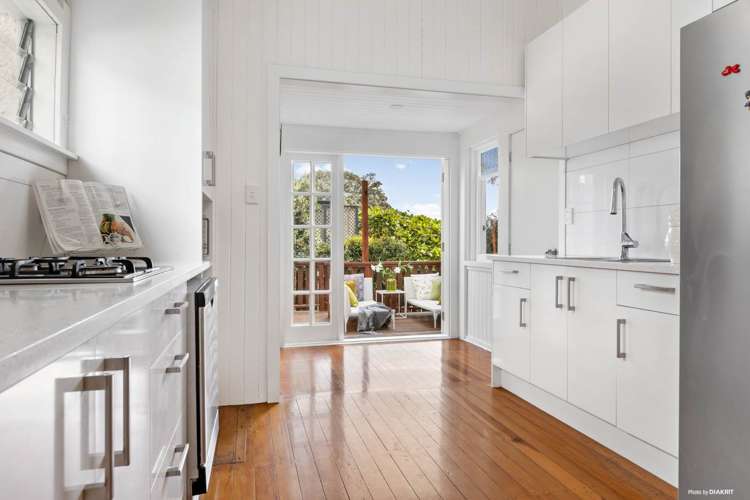 1 Hillside Crescent Mount Eden_9