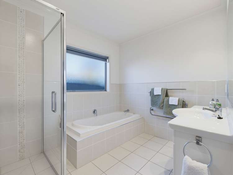 24 Bucklands Crescent Papamoa Beach_14