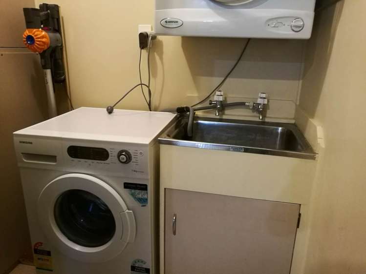 24 Nutsey Avenue Northcote_16