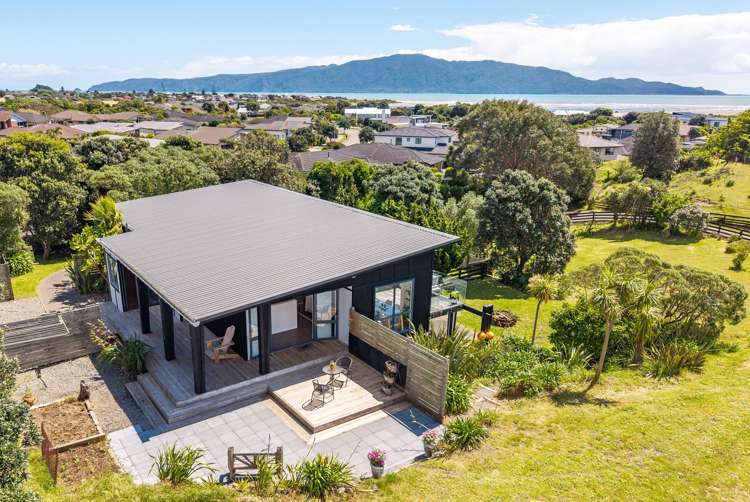 2a Otaihanga Road Paraparaumu Beach_24
