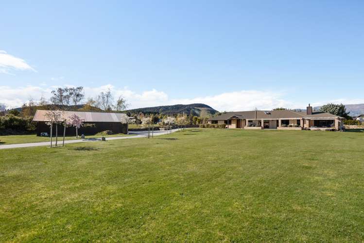 401 Aubrey Road Wanaka_27
