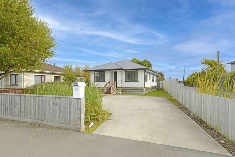 27 Hargood Street Woolston_17